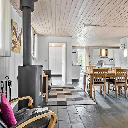 Casa de Férias Stunning In With Sauna Vestervig