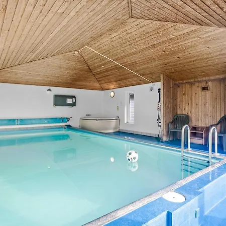 Stunning In With Sauna Casa de Férias