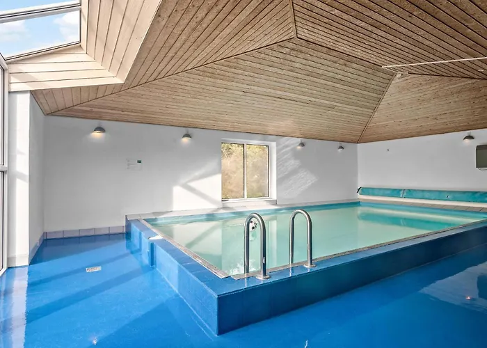 Stunning In With Sauna Ferienhaus